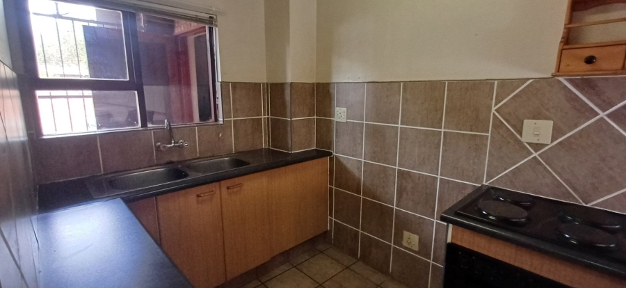 2 Bedroom Property for Sale in Langenhovenpark Free State